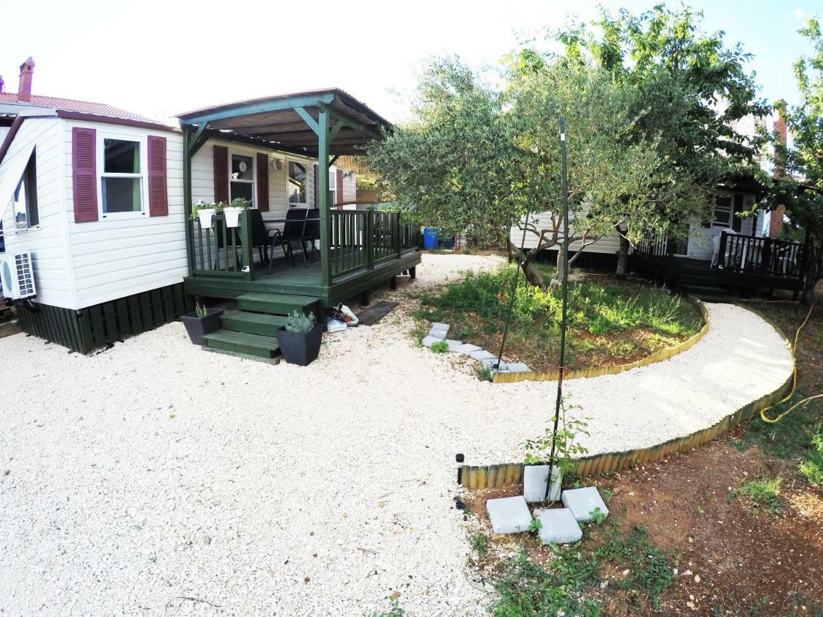 Accommodation Suzy Ζαντάρ Εξωτερικό φωτογραφία